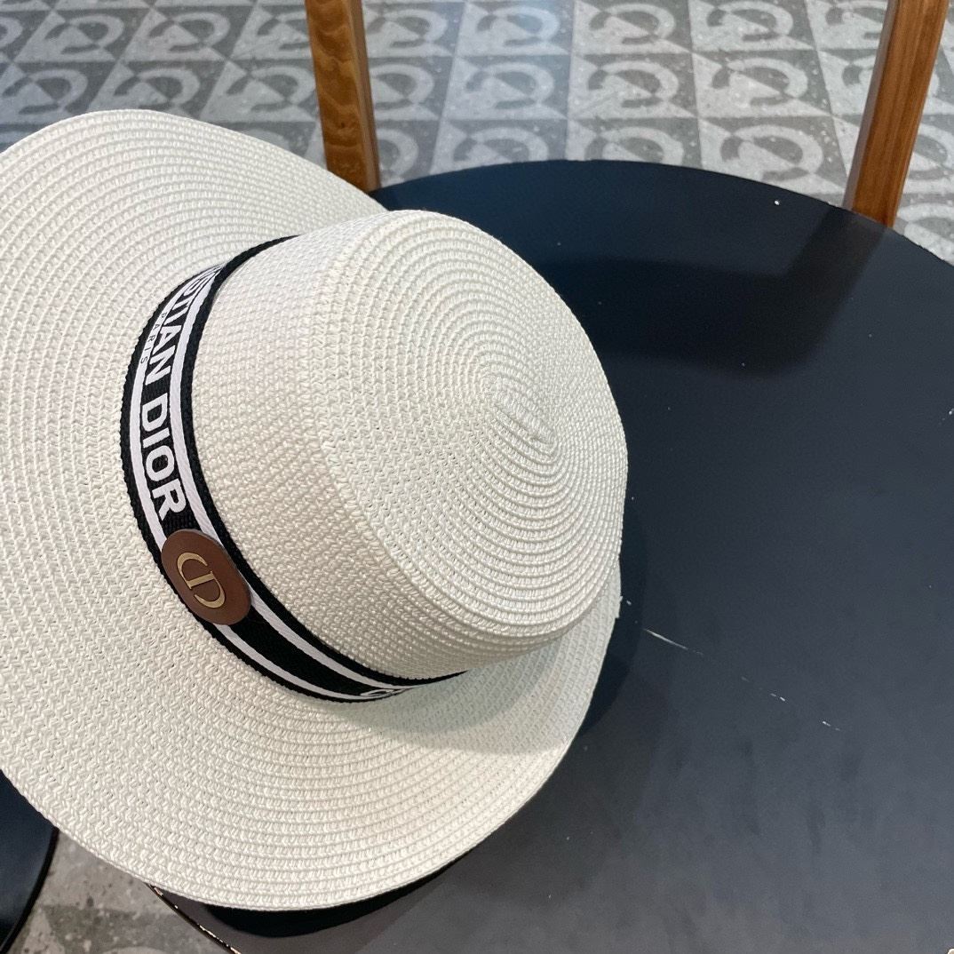 Christian Dior Caps